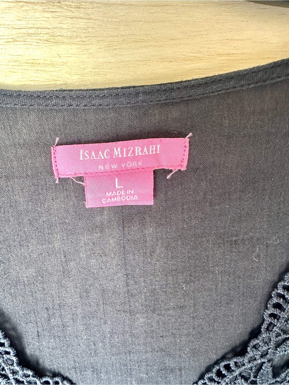 Isaac Mizrahi Black V-Neck Coverup - Picture 2 of 6